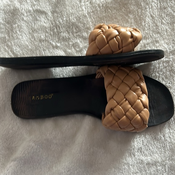 Cute sandals - Picture 3 of 4